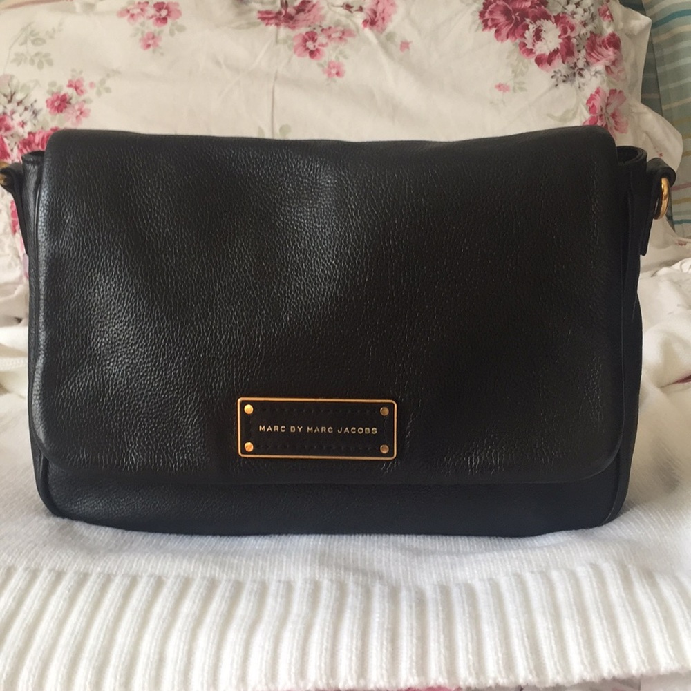 Mark Jacobs Leather Crossbody Bag